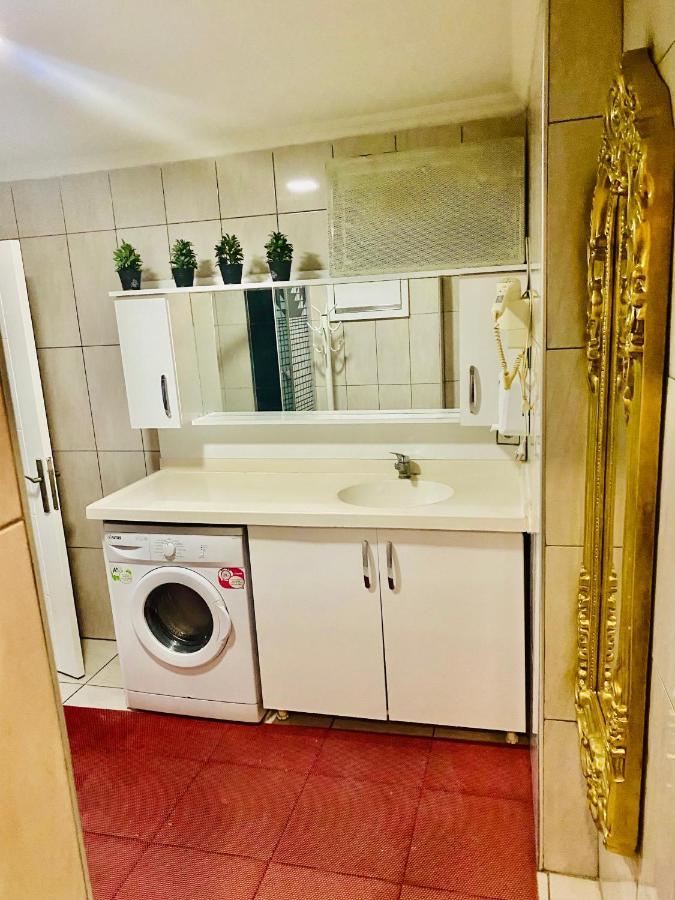 White Suites Hotel Provincia di Istanbul Esterno foto