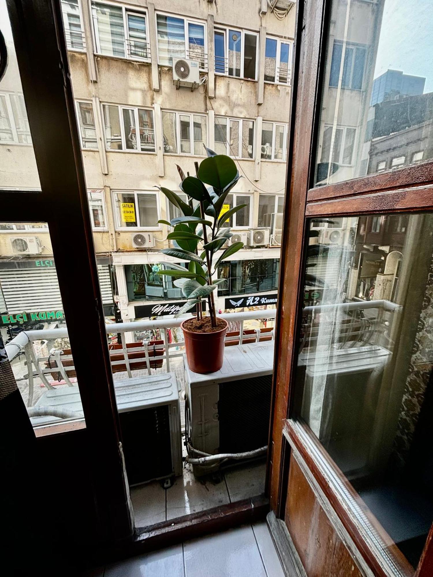 White Suites Hotel Provincia di Istanbul Esterno foto